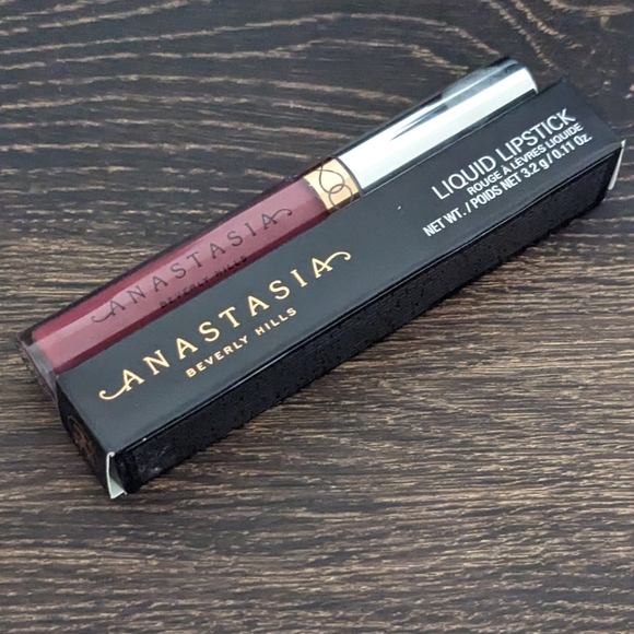 SOLD TRUST ISSUES | NEW Anastasia Beverly Hills Liquid Lipstick ABH Deep Plum - Picture 2 of 4